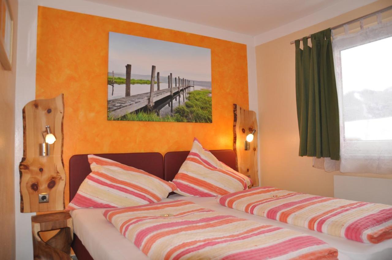 Erdhaeuser Und Apartments Mit Seeblick Und Alleinlage Weissensee Exterior photo